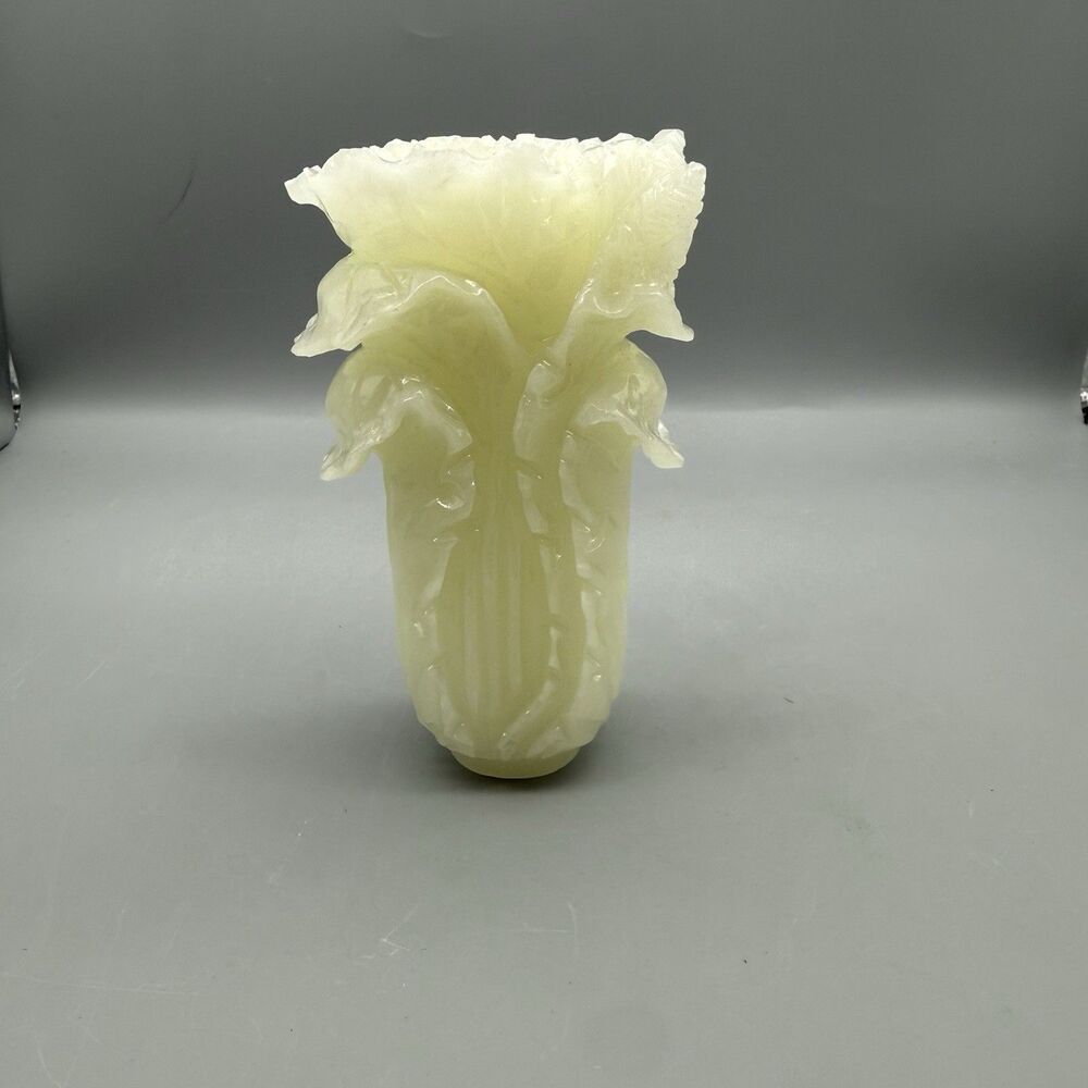 Hand-Carved Jade Cabbage Sculpture – 5.75” Decorative Chinese Art Figurine